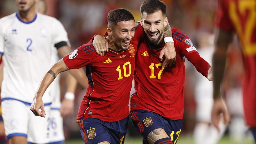 Álex Baena, eufórico tras estrenarse con gol con la selección española: &quot;Estoy en una nube&quot;