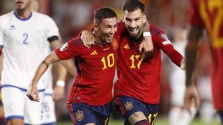 Álex Baena, eufórico tras estrenarse con gol con la selección española: "Estoy en una nube"