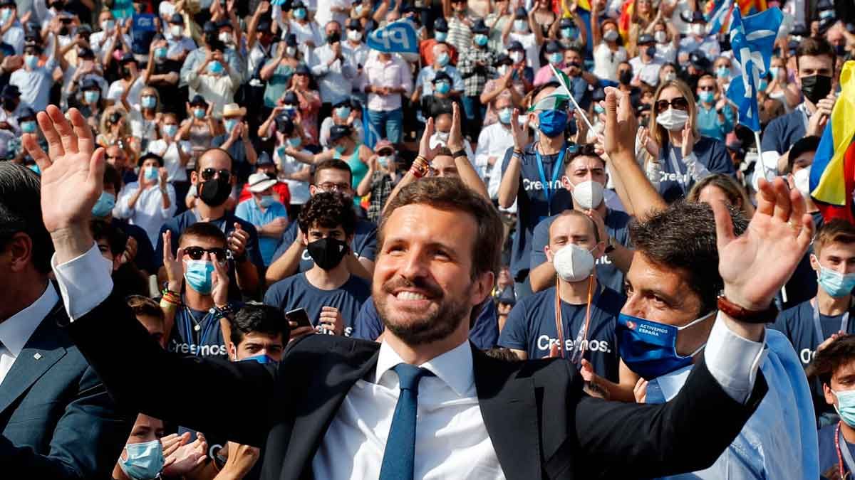 Pablo Casado, en la plaza de toros de Valencia