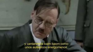 Promoció dels concerts de Love of Lesbian a Razzmatazz utilitzant imatges de la pel·lícula ’El hundimiento’ amb el mateix Hitler volent assistir al recital.