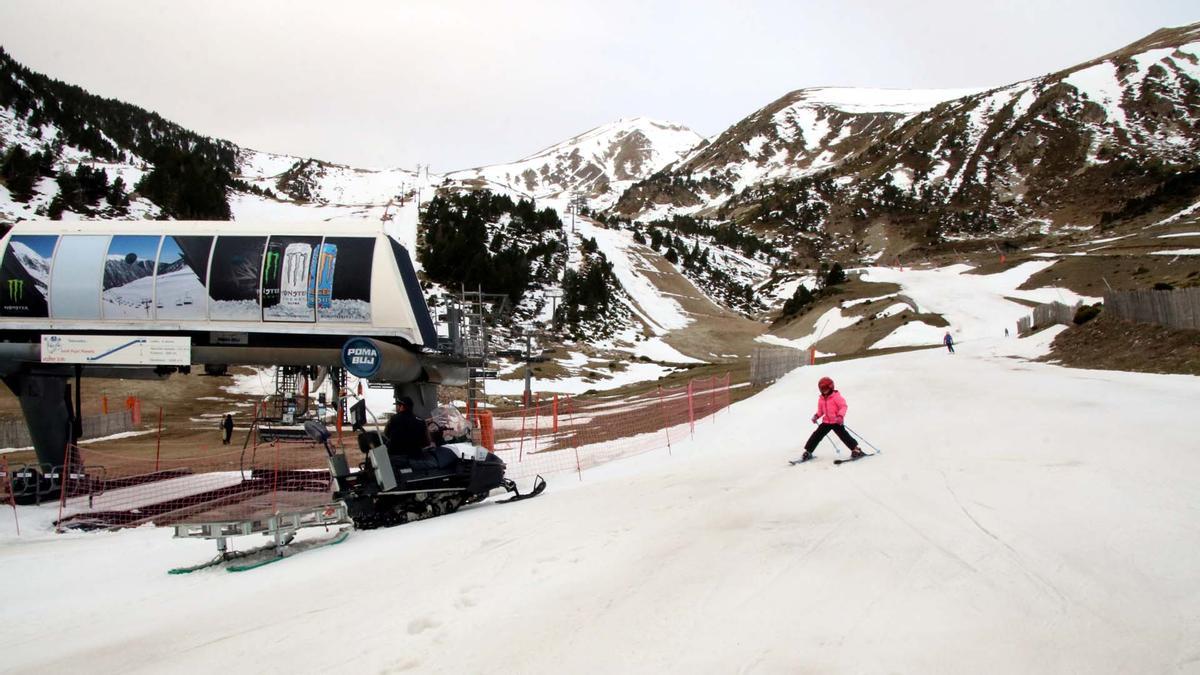 Vallter 2.000 y La Molina cierran “con buen sabor de boca” después de haber alargado la temporada por las últimas nevadas