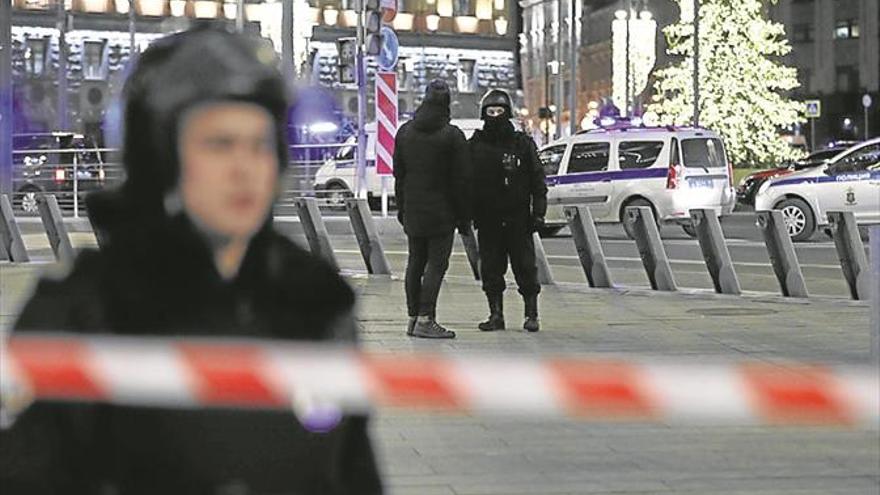 Dos muertos en un tiroteo en pleno centro de Moscú