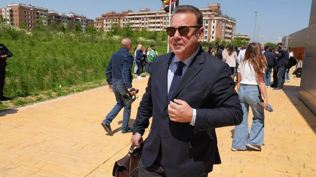 La defensa de David Sánchez recurrirá el auto de la jueza y mantiene: "No hay nada contra mi cliente"