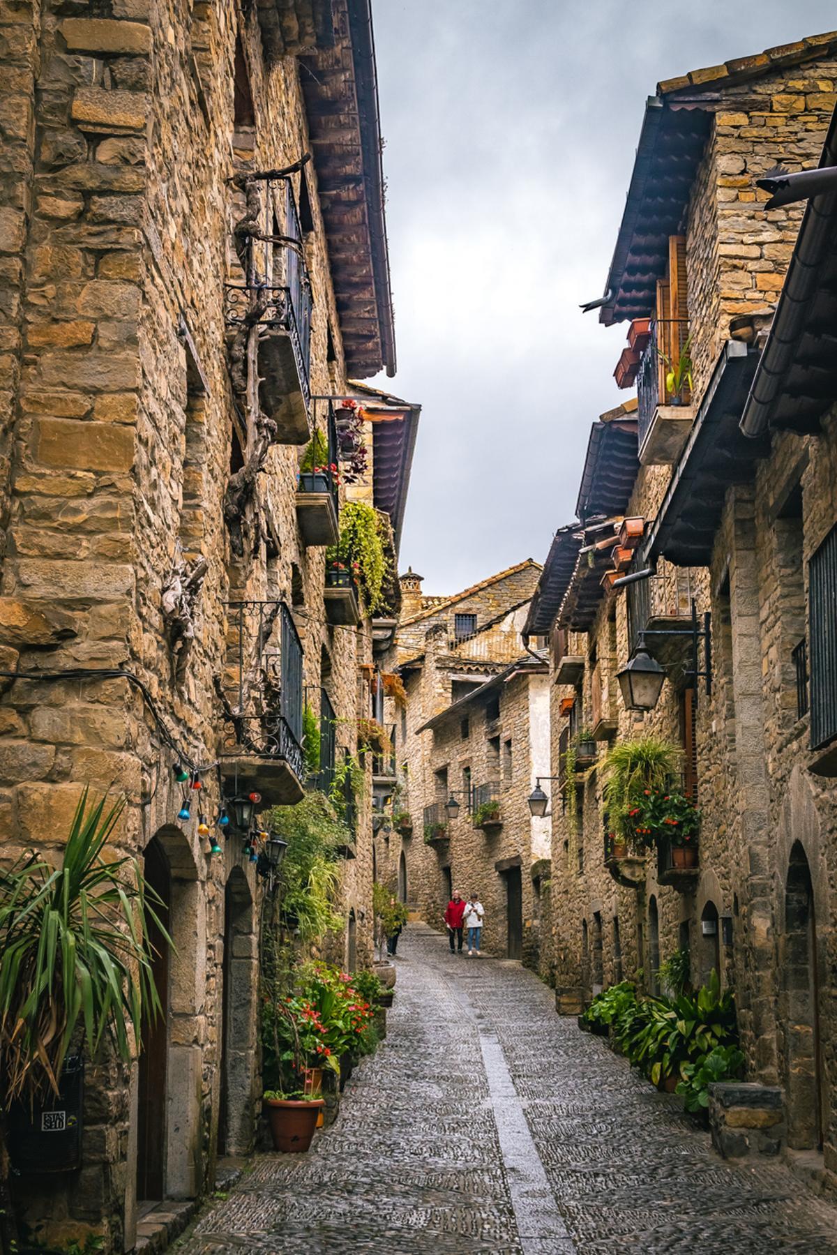 Calles de Aínsa, en Huesca.