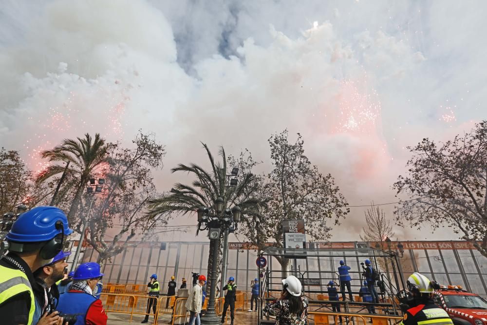 Búscate en la mascletà del 9 de marzo