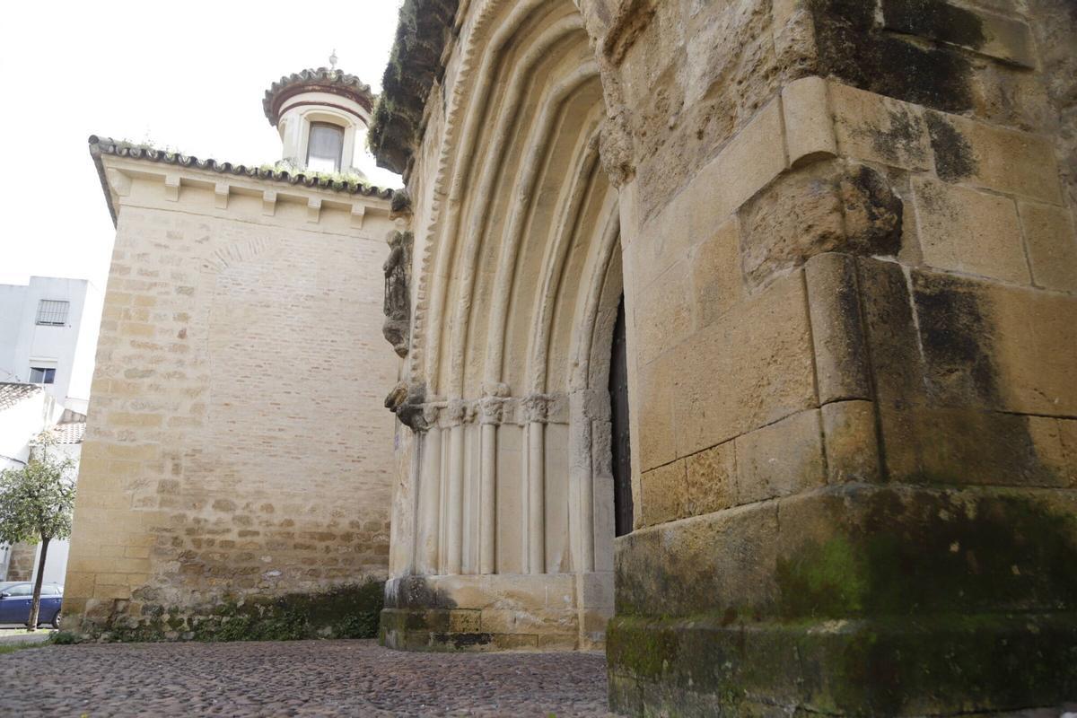 A.J.González Córdoba Iglesia de la Magdalena humedades