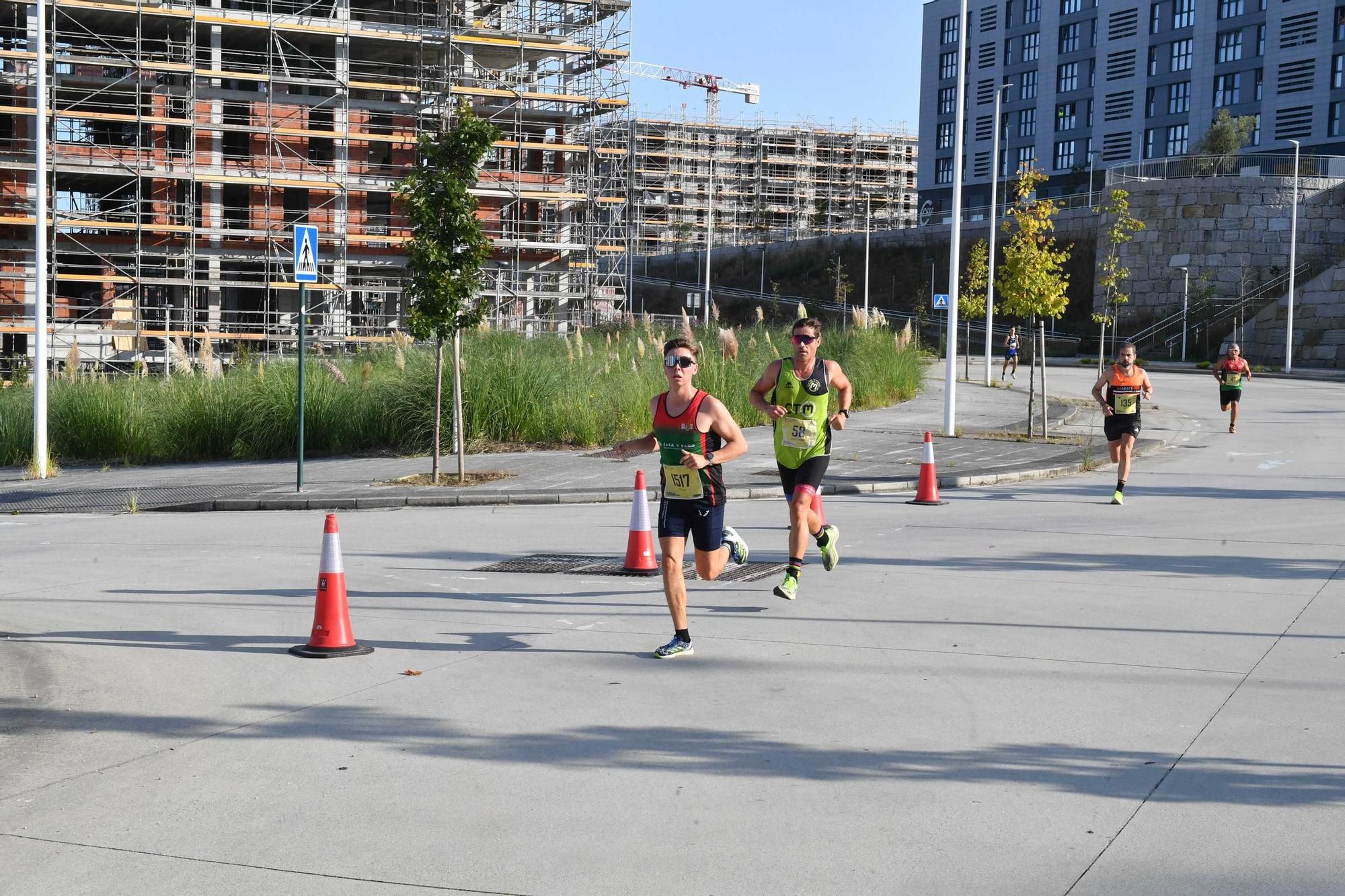 Más de mil corredores completan la carrera popular de Matogrande a Xuxán
