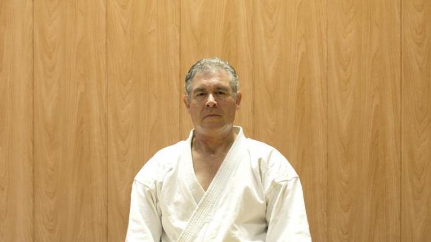El maestro de Kárate José Abad ha organizado en Elche el evento de artes marciales Budosofía. | INFORMACIÓN