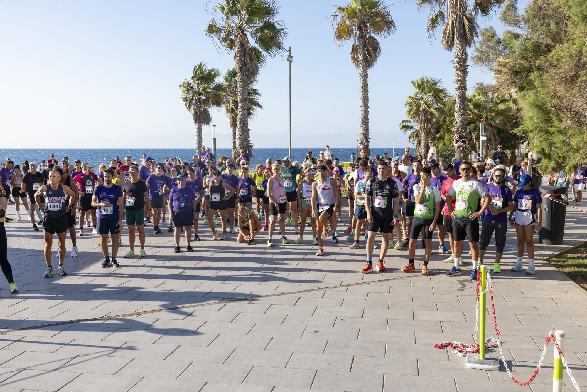 Así fue en imágenes una nueva edición de la carrera solidaria de AFA Torrevieja