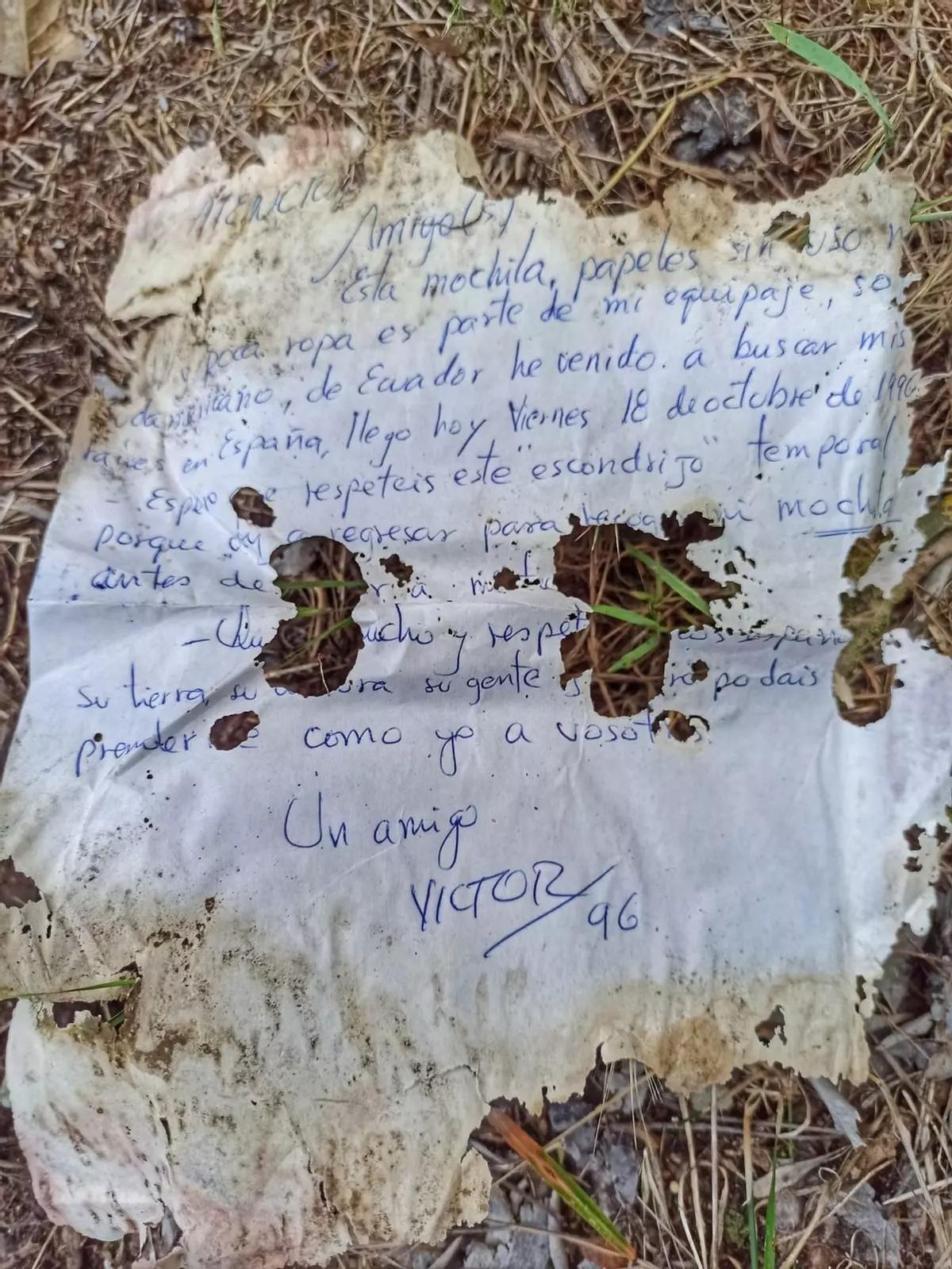 Carta escrita a mà del protagonista de la història.