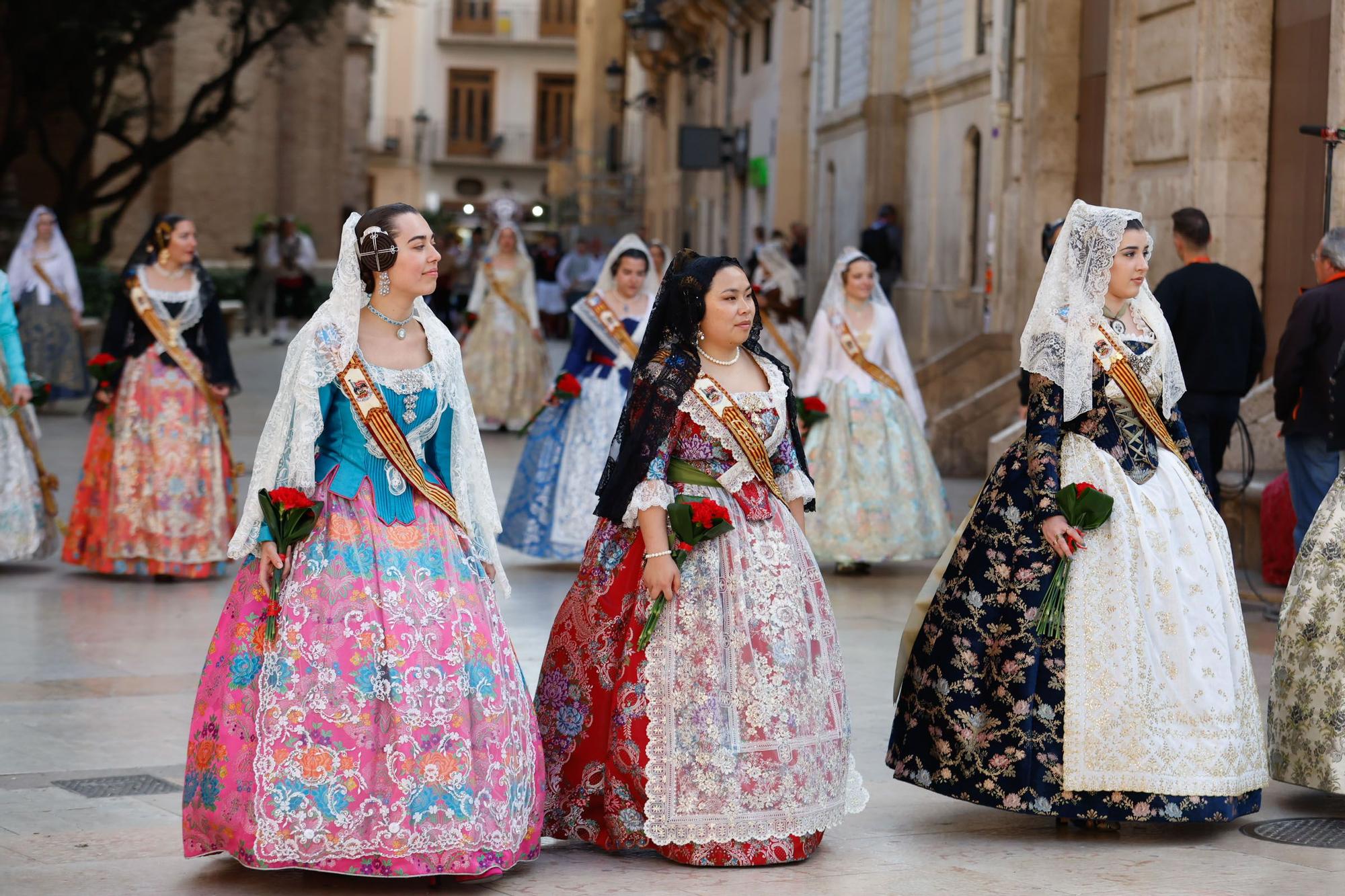 Búscate en el primer día de la Ofrenda en la calle San Vicente entre las 17:00 y las 18:00