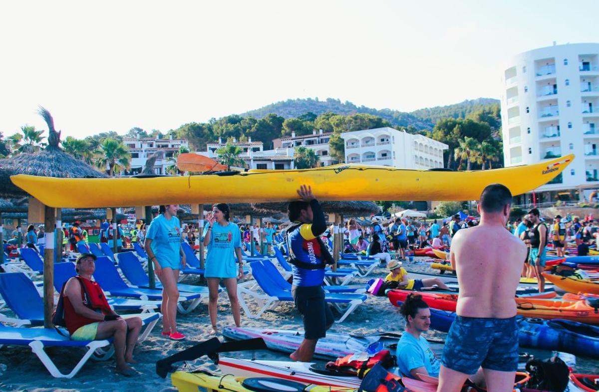 Volta a Sa Dragonera en piragua y paddle surf 2024