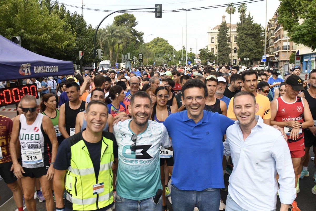 La carrera y marcha Solidaria Asteamur, en imágenes