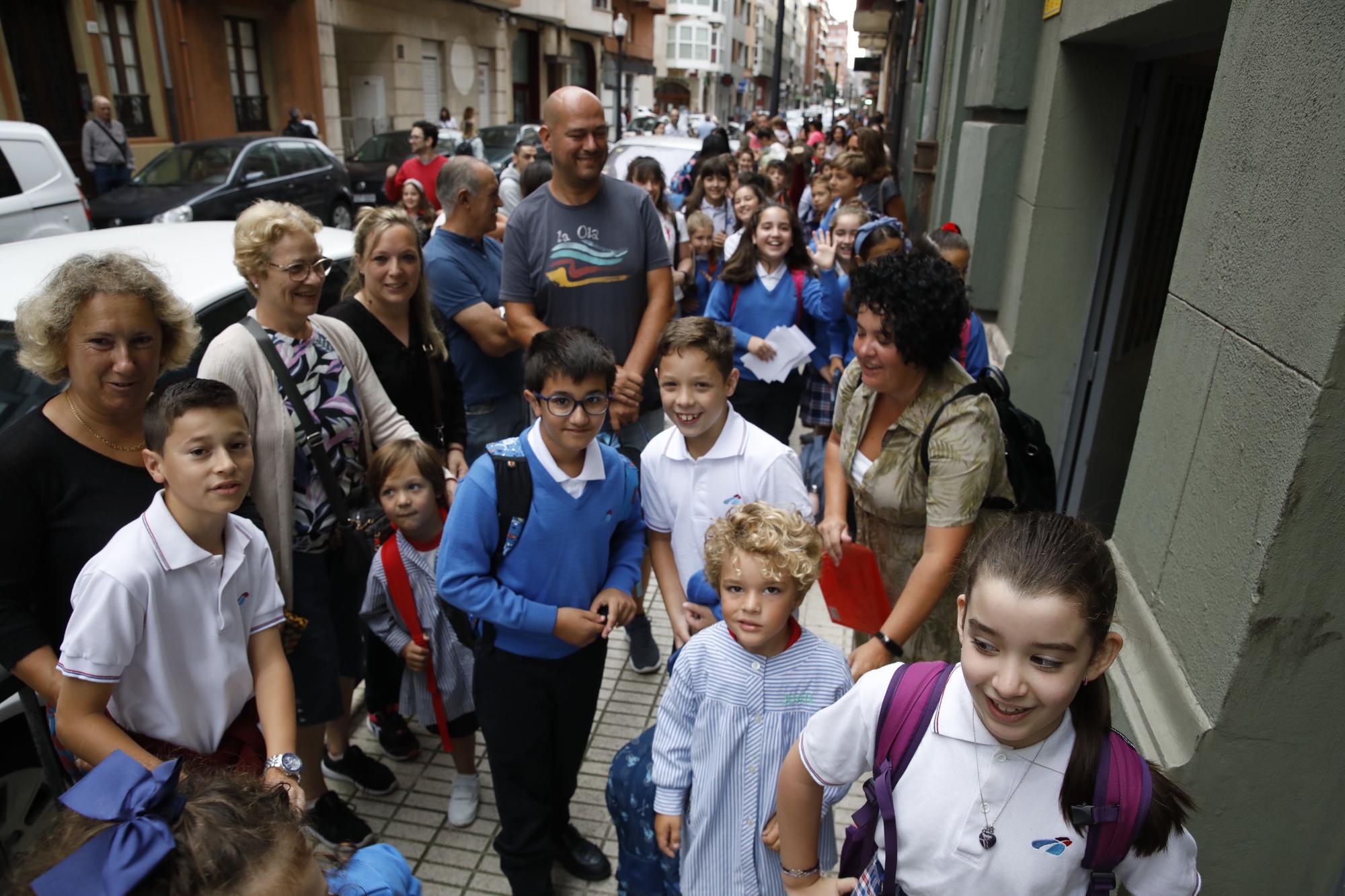 El colegio San Vicente de Paúl vuelve a abrir sus puertas a los alumnos