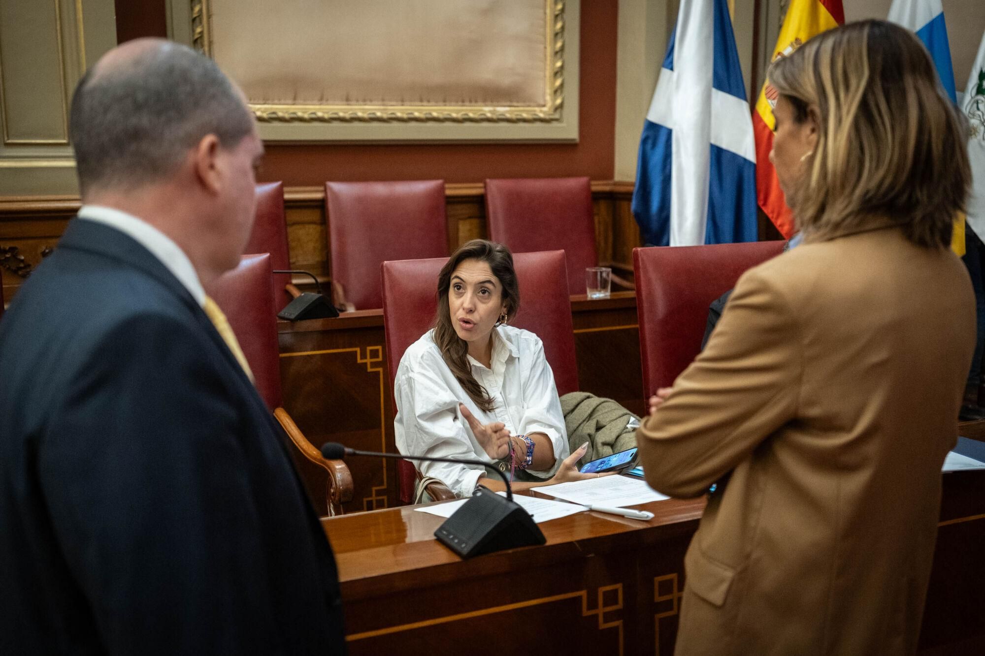 Comisión de control del Ayuntamiento de Santa Cruz (12/12/2024)