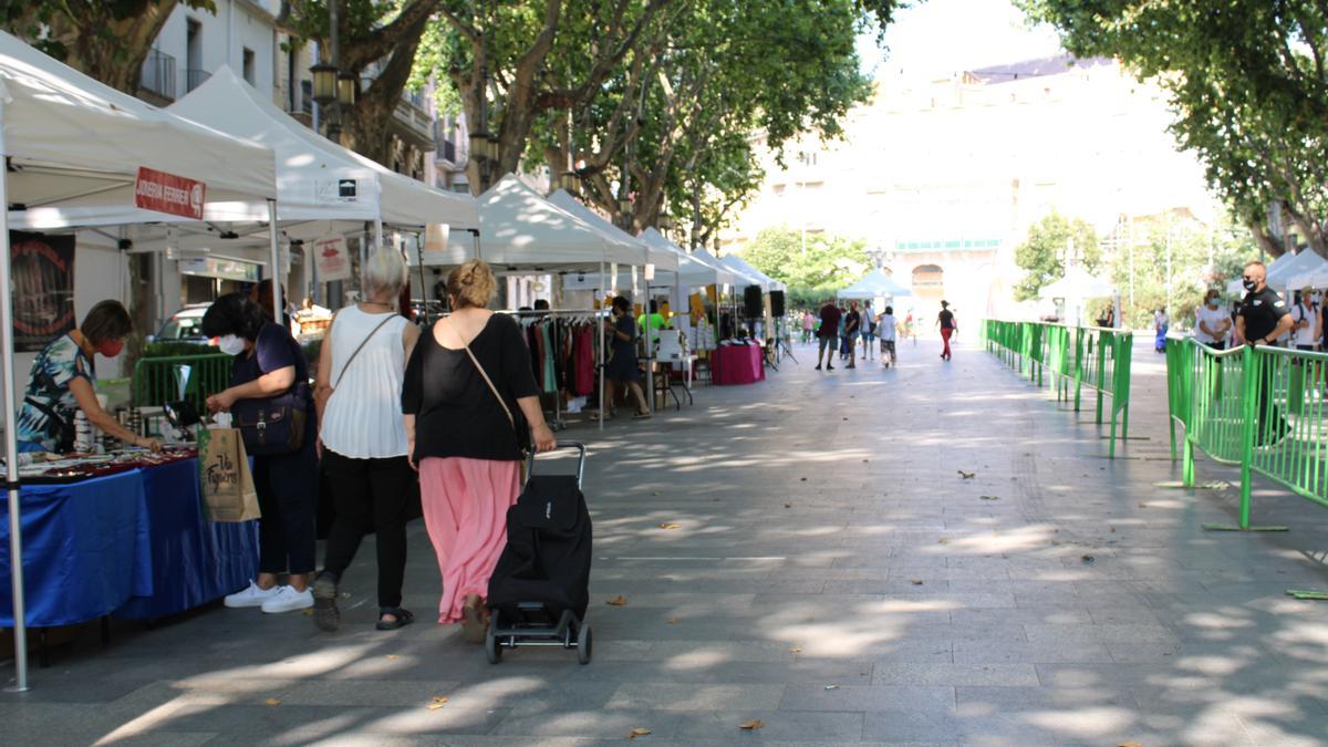 Darrera edició del &quot;Mercat Re(V)aixes&quot;