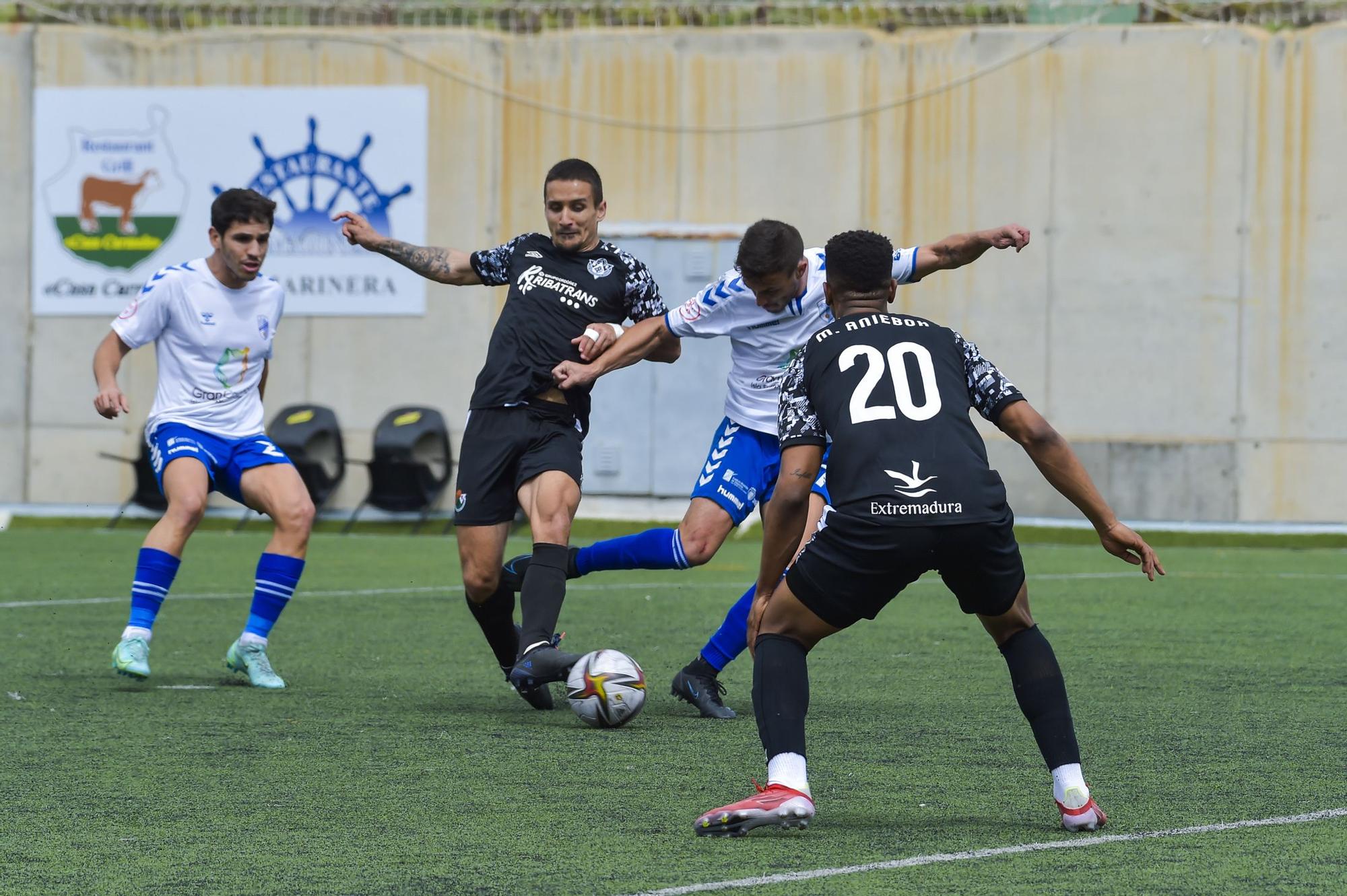 Partido entre el Tamaraceite y el Cacereño