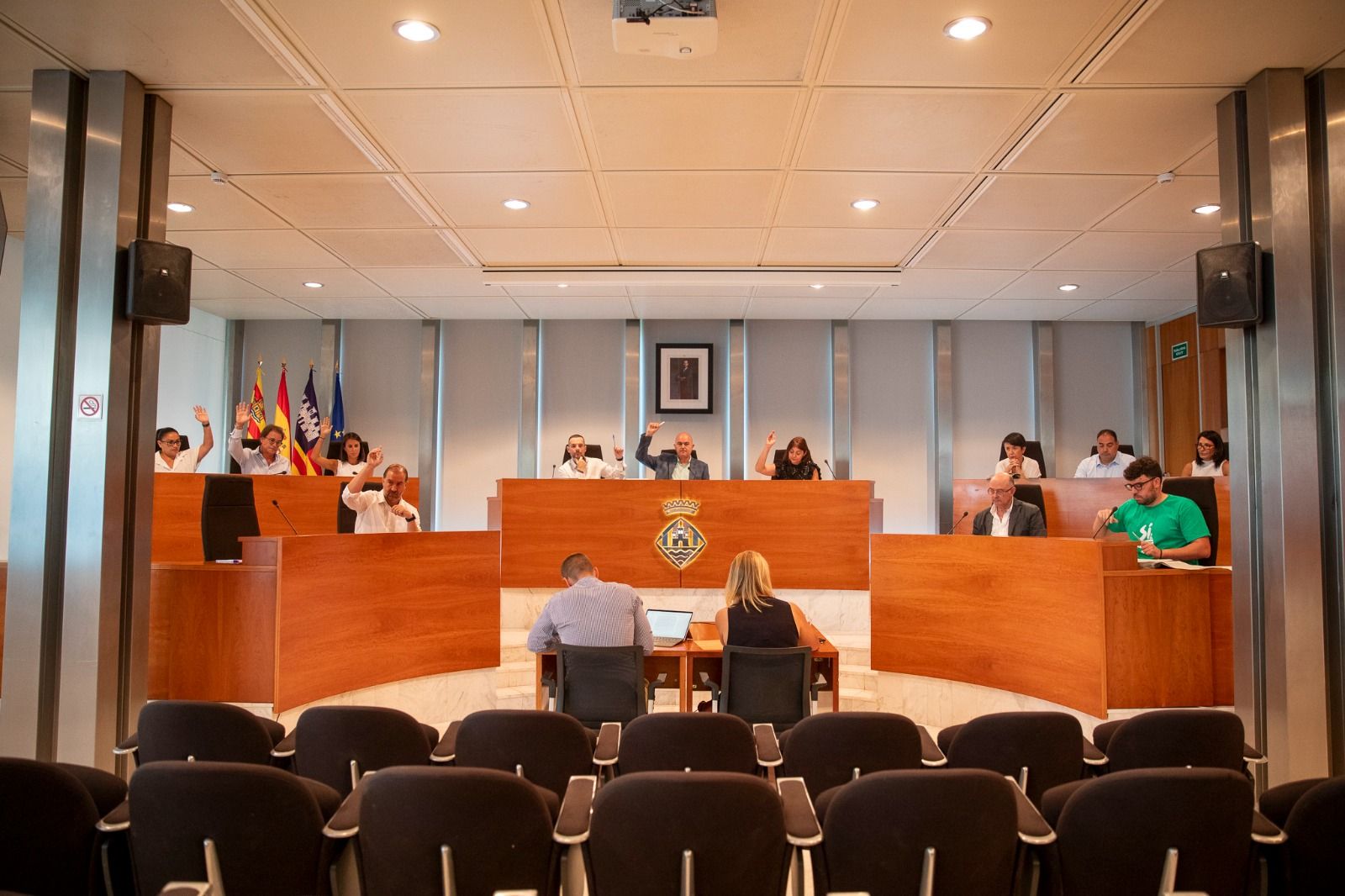 Pleno de este viernes en el Consell de Ibiza.