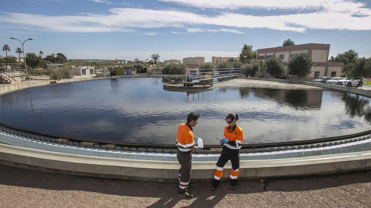 Depuradora de Rincón de León,  ubicada al sur del municipio de Alicante