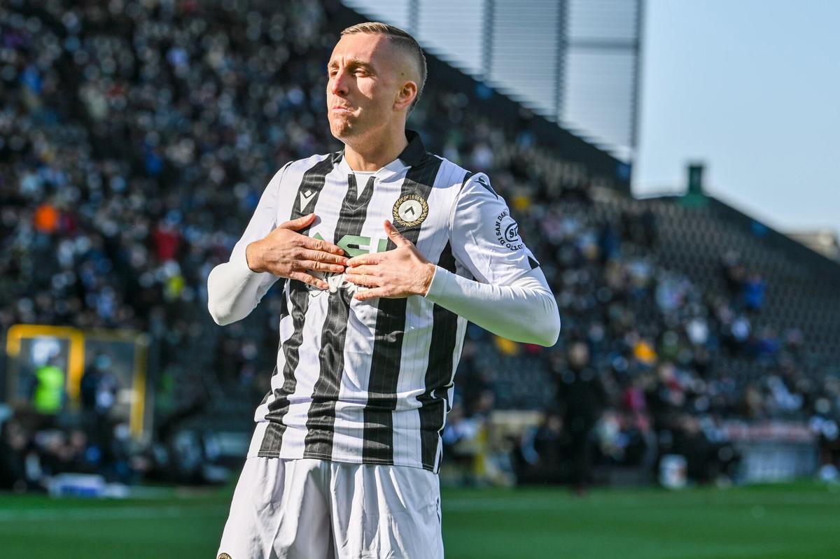 Gerard Deulofeu celebra un gol con el Udinese