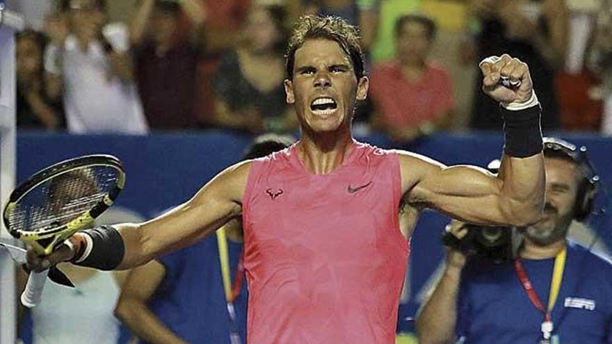 Rafel Nadal celebrÃ³ asÃ­ su victoria ante el serbio Kecmanovic.