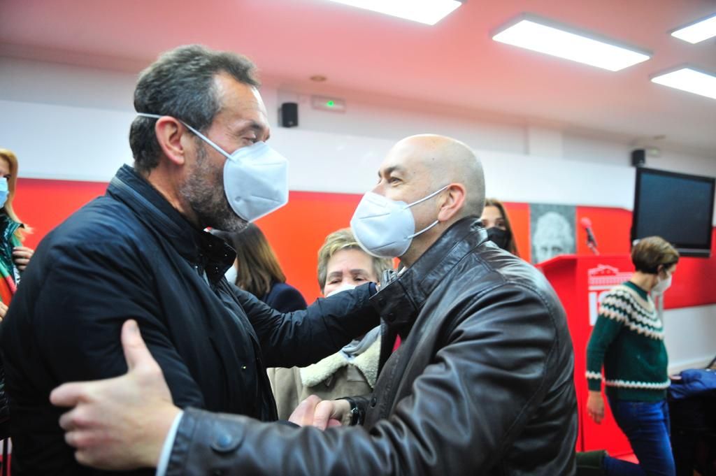 Alejandro Soler gana las primarias del PSPV-PSOE