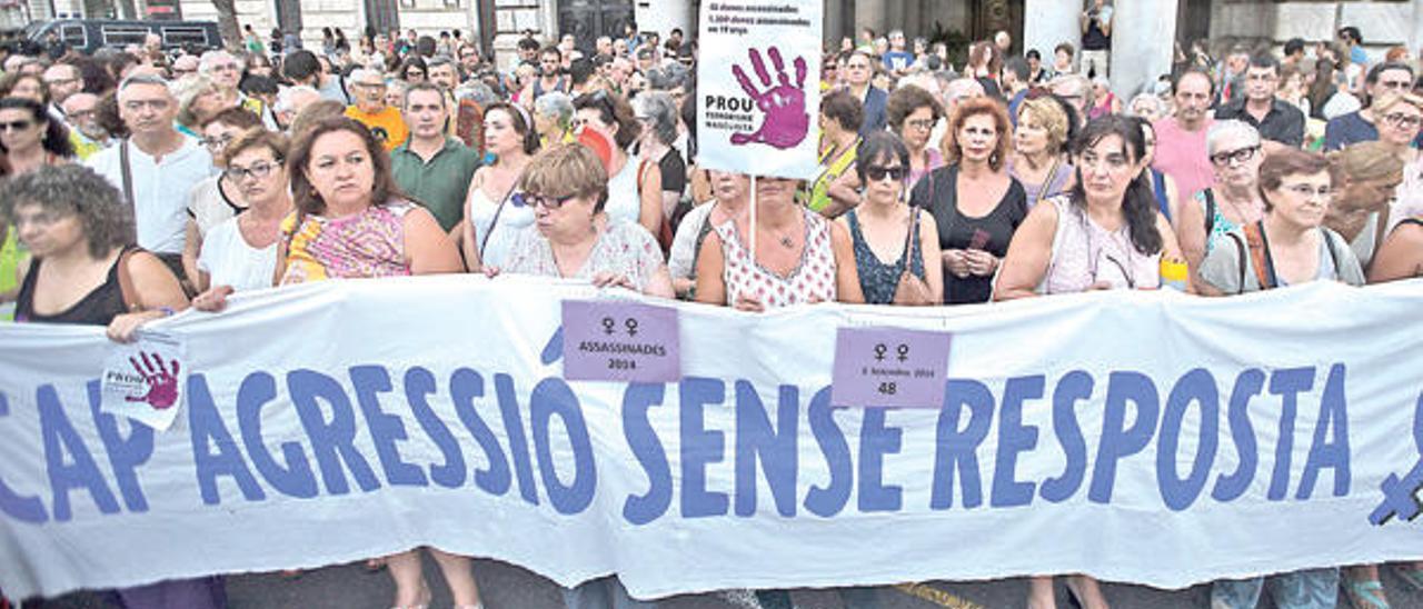 El Consell de Fabra bloqueó dos años las ayudas  de emergencia a víctimas de violencia machista