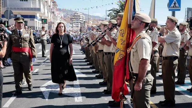 Desfile militar en Candelaria por el día de la patrona de Canarias 2026