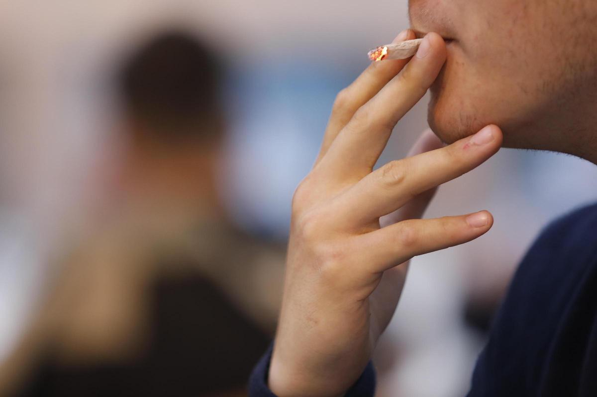 Fumar continua essent la principal causa evitable de mort a Espanya
