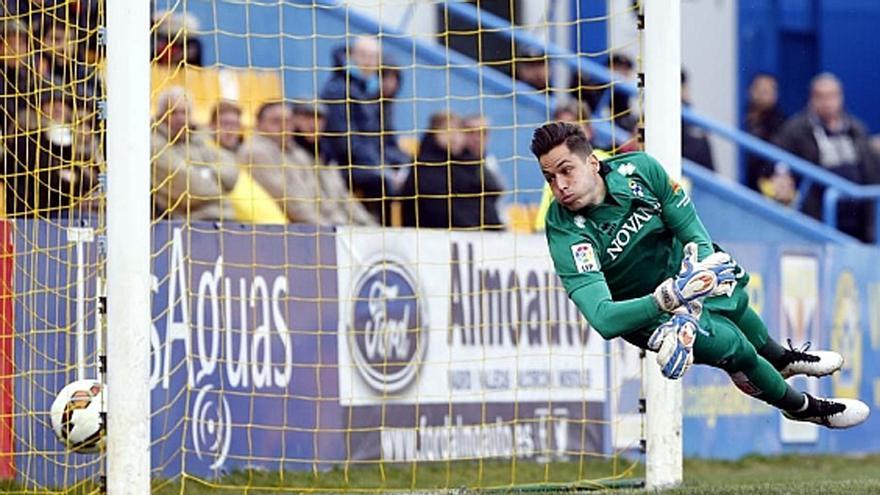 Javi Jiménez, alternativa a Iago Herrerín para el Valencia