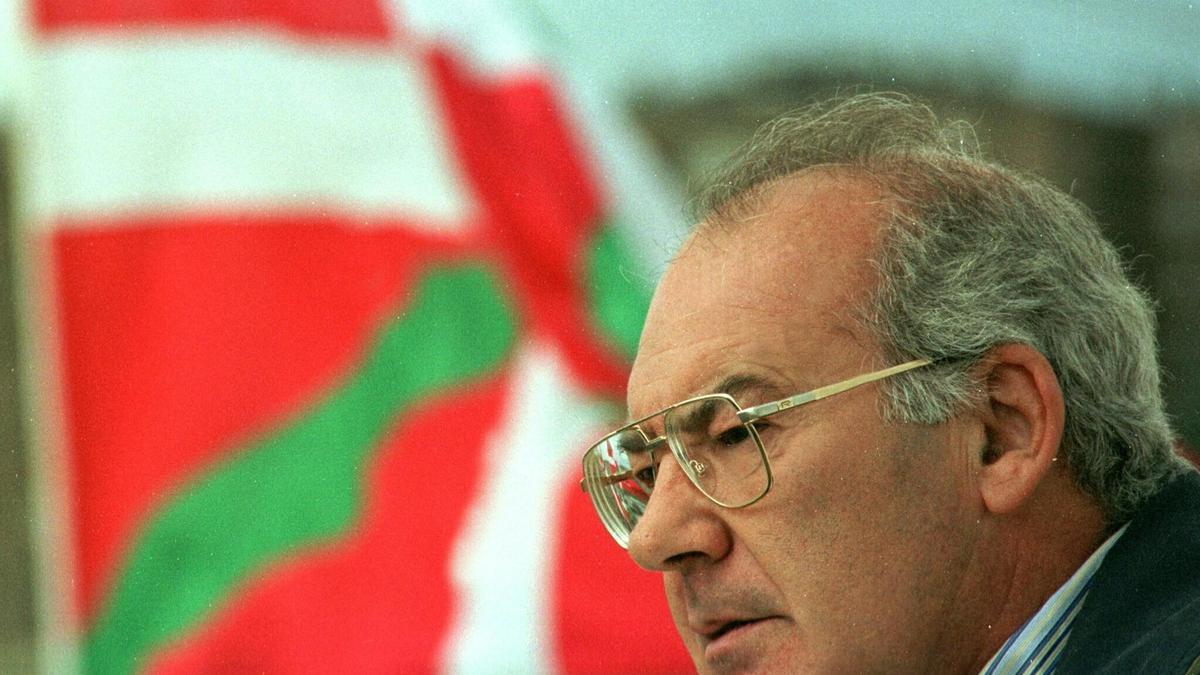 Muere José Antonio Ardanza, presidente del Gobierno vasco en unos años marcados por ETA.