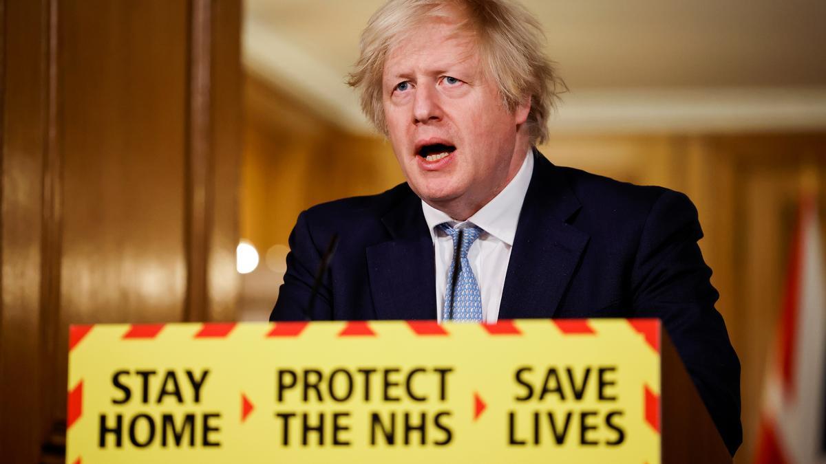 El primer ministro británico, Boris Johnson, durante la comparecencia en Downing Street.