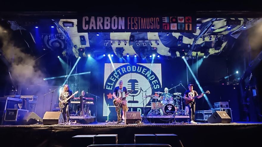 Debut de éxito del Carbon Fest Music en Montalbán