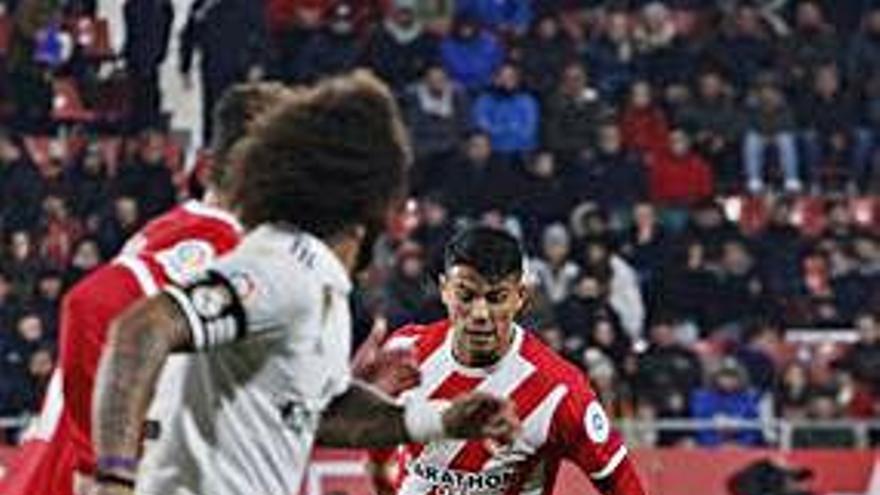 Pedro Porro i Marcelo durant el Girona-Madrid del curs passat.