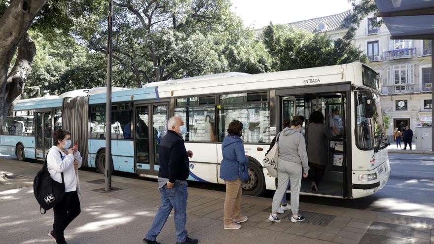 Exigen la gratuidad del billete de autobús para los menores de siete años en Málaga