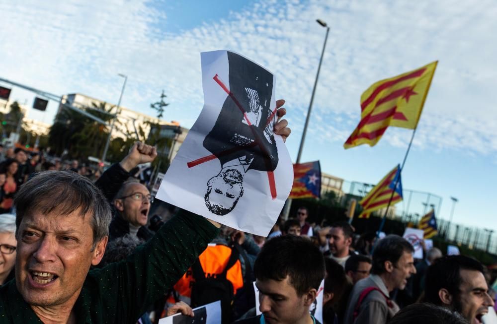 Protestas en los Premios Princesa de Girona