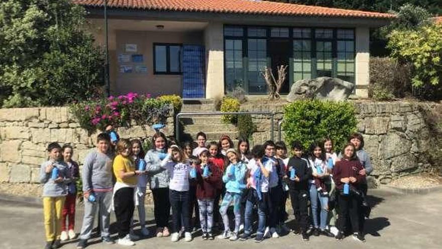 Alumnos de 5º de Seara visitan la depuradora por el Día del Agua.