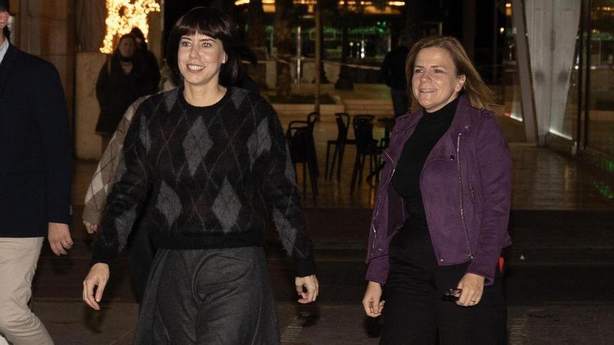 Un instante del acto celebrado este lunes en Alicante por el PSPV para conmemorar el 25N