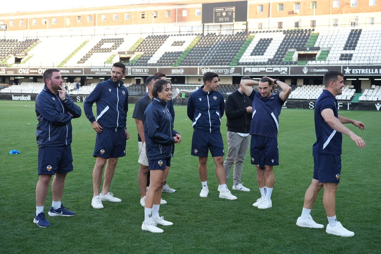 ¡Las mejores imágenes de la celebración del ascenso a Segunda Federación del Castellón B!