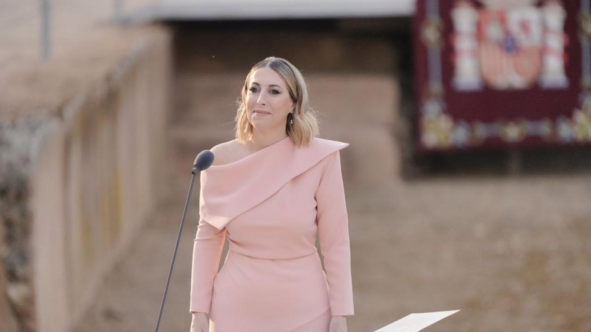 María Guardiola Extremadura'nın başkanı olarak göreve başladı