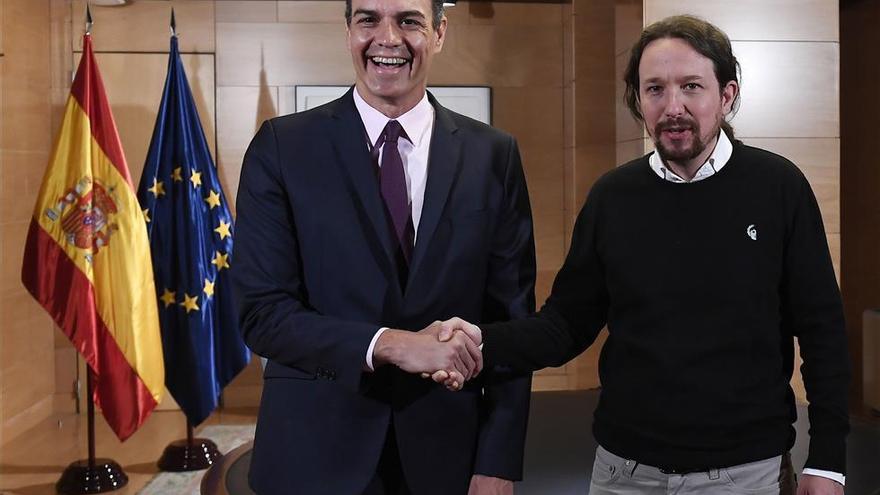 Sánchez ofrece a Iglesias negociar &quot;un gobierno de cooperación&quot; con Podemos