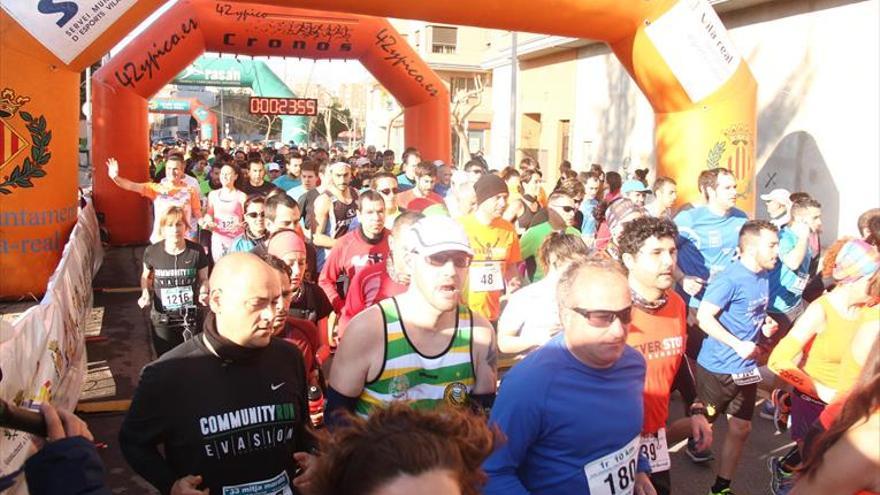 Vila-real inicia su Circuit de Carreres con la Mitja Marató