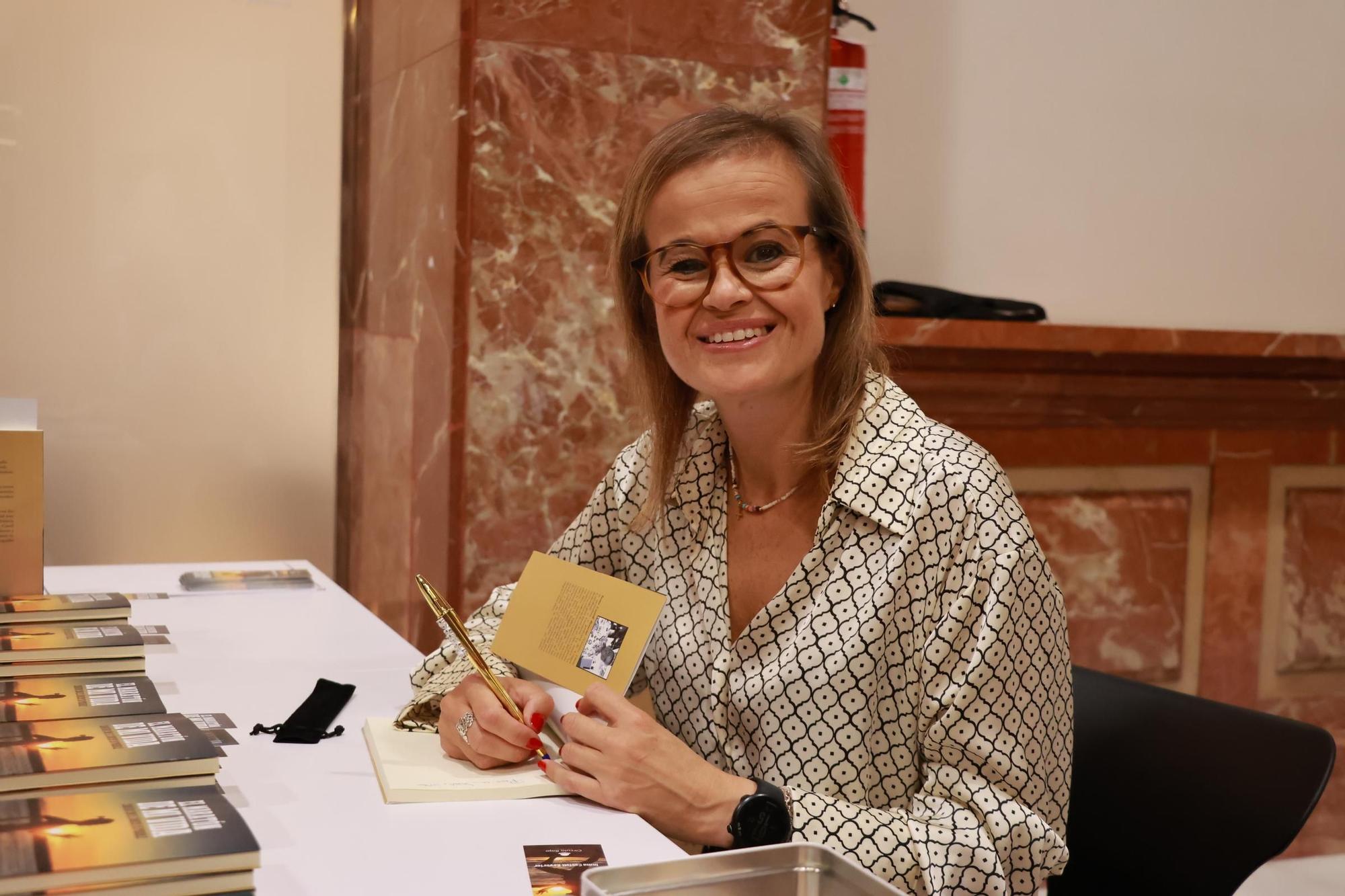 Inma Castell presenta su libro &#039;El maratón de mi vida&#039; en el Menador