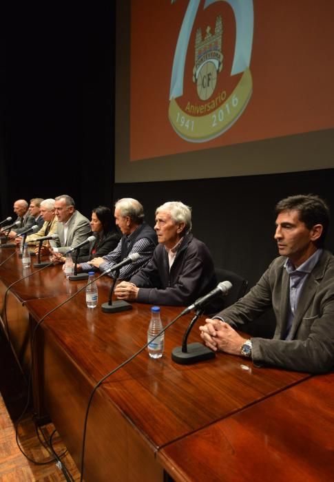 El Pontevedra da voz a su historia