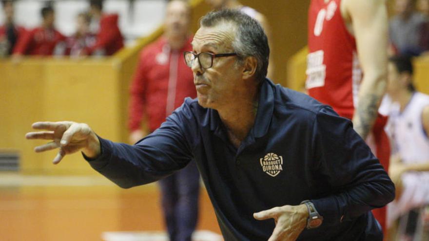 Quim Costa durant un partit al pavelló de Fontajau