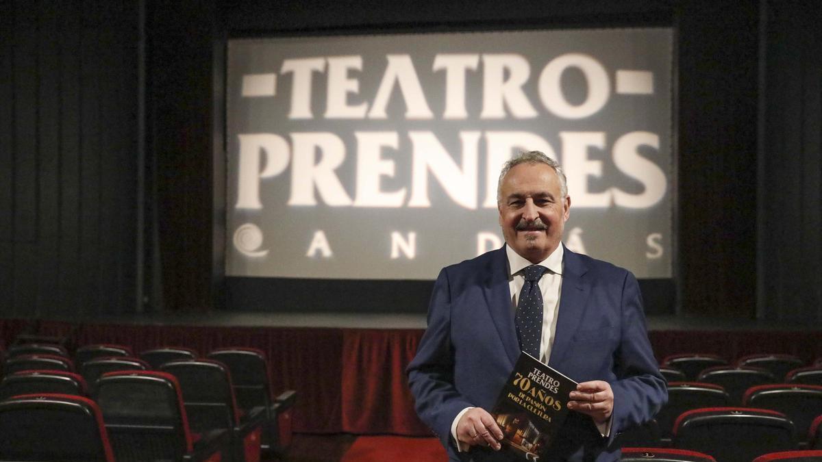 Una fábrica de sueños e historias que nunca cierra: 7 décadas de cine en el Teatro Prendes de Candás