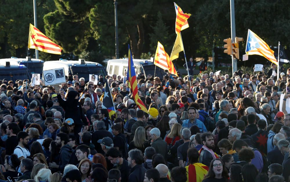 Protestas en los Premios Princesa de Girona