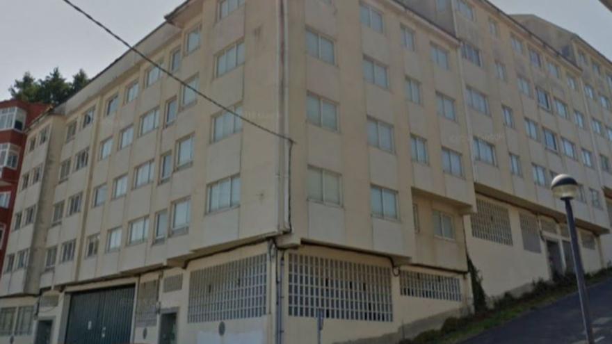 A subasta un edificio de cuarenta viviendas de Sada por 2,8 millones