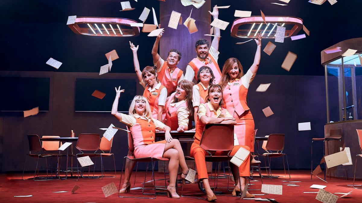 T'ESTIMO SI HE BEGUT DAGOLL DAGOM · LA BRUTAL · T DE TEATRE