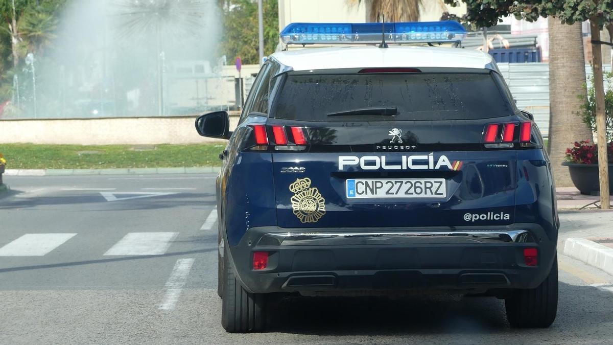 Vehículo de la Policía Nacional.